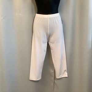 Leggings Depot Capris Cropped Women’s Regular Elastic Waistband White